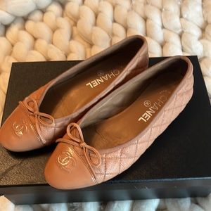 AUTHENTIC CHANEL Ballet Shoes - Camel Sz.37
